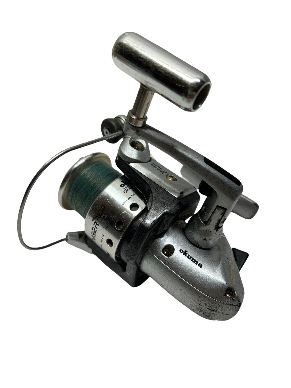 Okuma Avenger AV30 Fishing Spinning Reel With New 8 Lb Mono Line