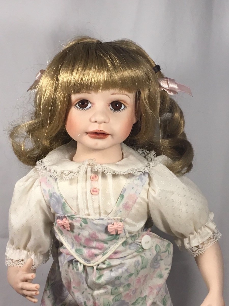 Jennifer Porcelain Doll Jane Zidjunas Hamilton Heritage Dolls (AA