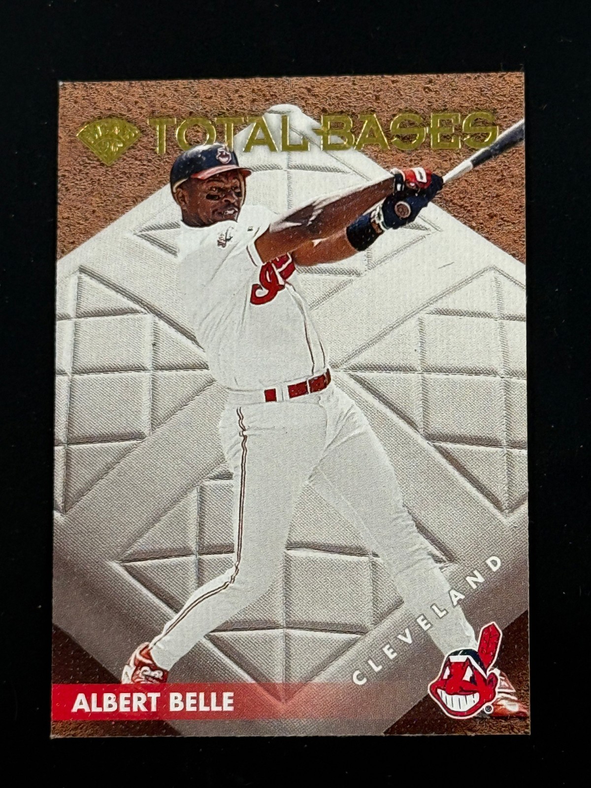 1996 Leaf Albert Belle Total Bases #2 Serial Numbered 4233/5000