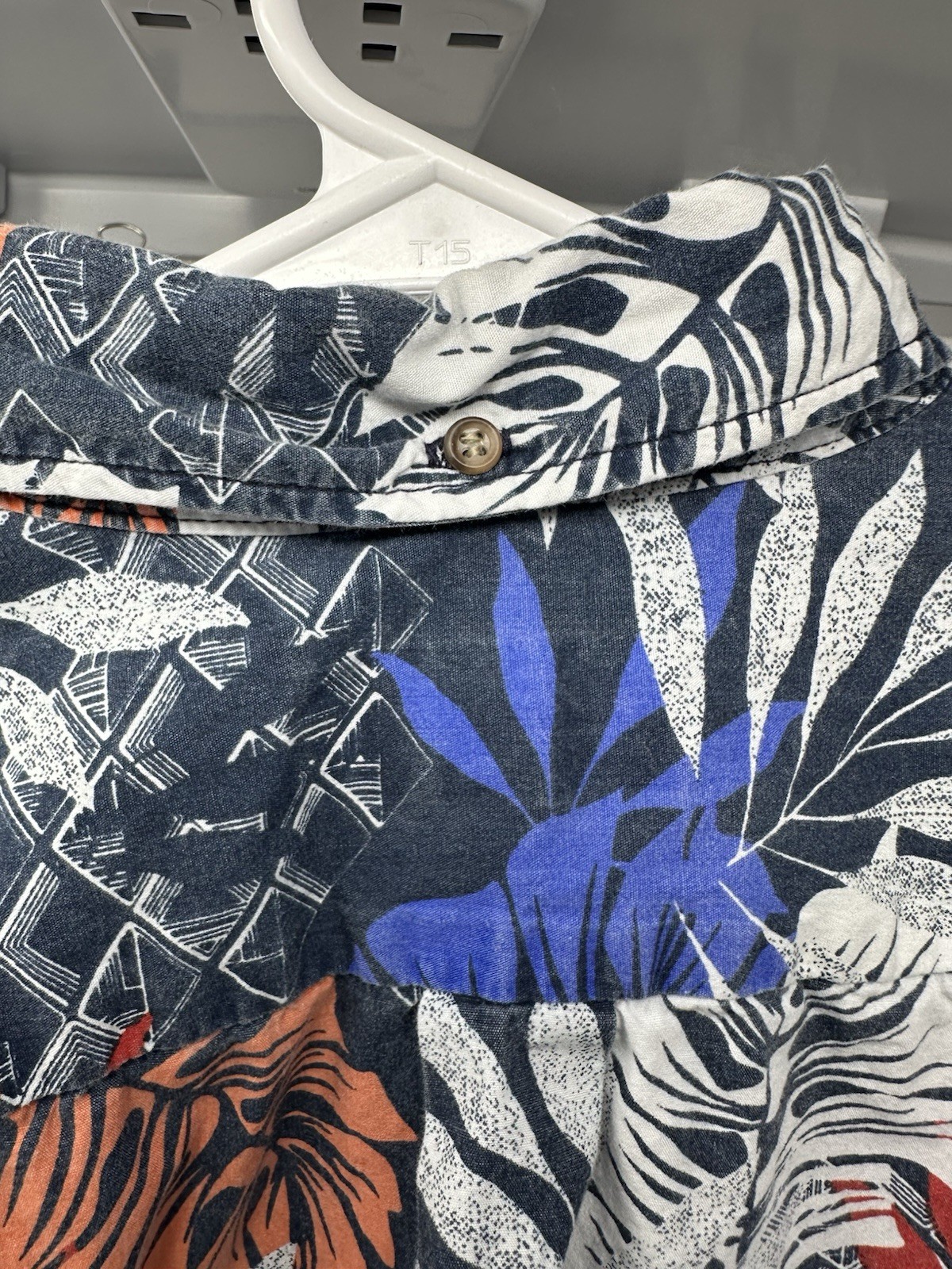 Chubbies 1/4 Button Pullover Men Size Medium Trop… - image 4