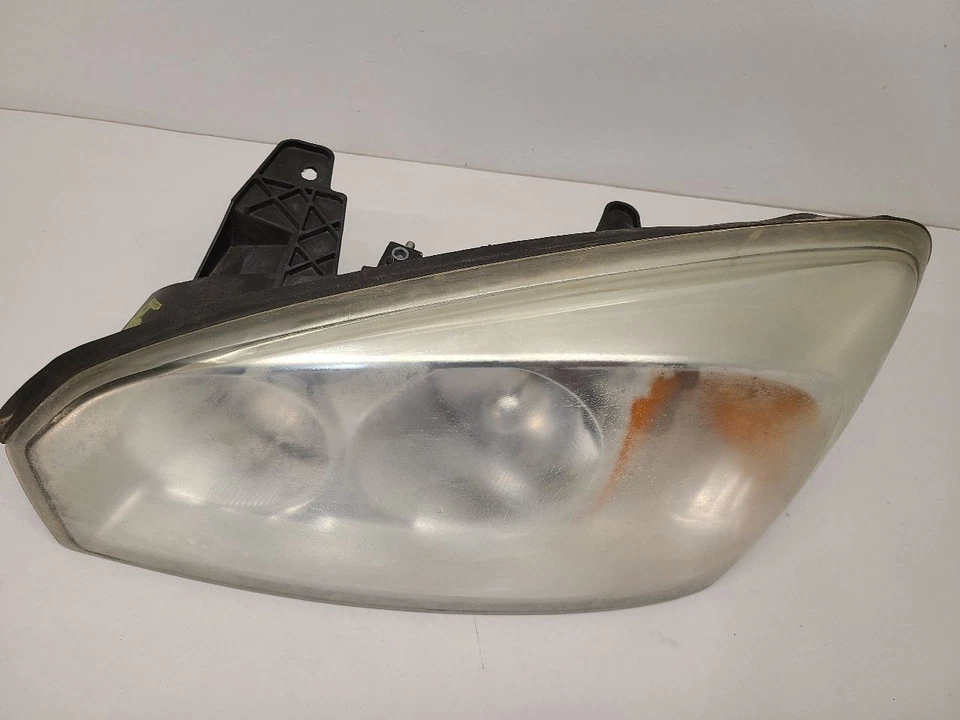 04-08 CHEVROLET MALIBU LH Driver Headlight Classic Style Emblem In Grille  - Image 2 of 4