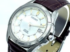 SEIKO Solar Titanium Men's Watch Silver Dial New Band 100mW/R V145-0AX0