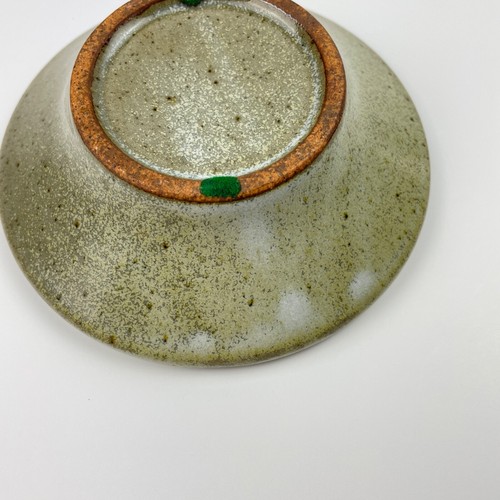 Mid Century Ashtray Stone Painted Ceramic Round 3 Slot Leaf Floral Vine Gray Red - Picture 5 of 6