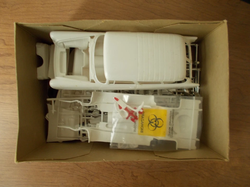 AMT Nomad Chevrolet 55 - 1/25 - 3x1 - Immagine 2 di 3