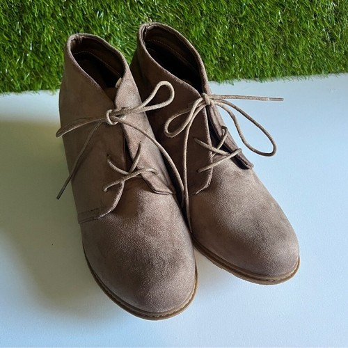 NWT Cloudwalkers 11W Savannah Faux Suede Taupe Wedge Lace Up Ankle Booties NIB - Picture 4 of 11