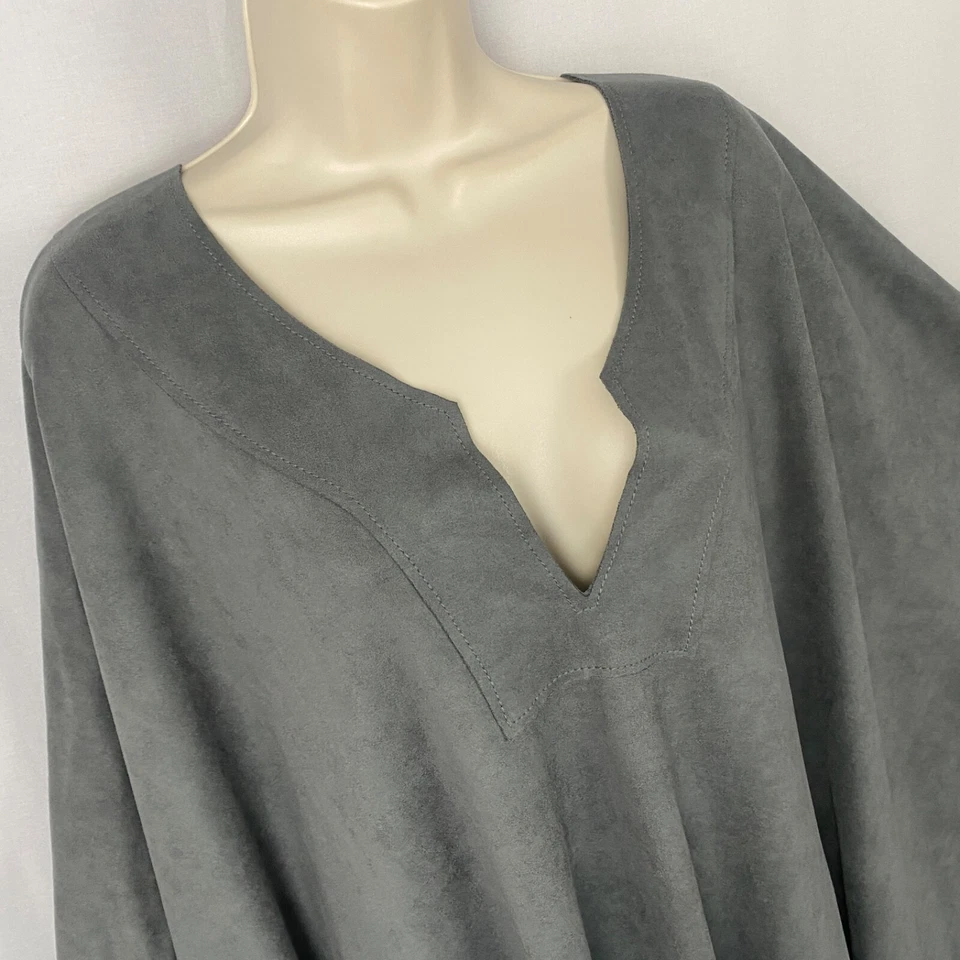 Poncho Karen Kane Feminino Pequeno Médio Cinza Camurça Falsa Franja Western Boho Chic - Imagem 3 de 4