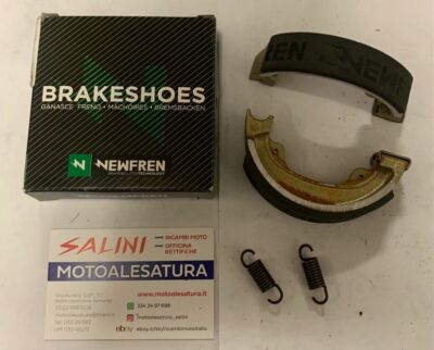 Paar Bremsbacken hinten Honda NB 50 Delux ab 1982