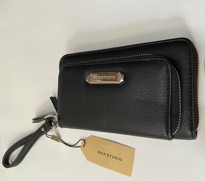 max studio wallet