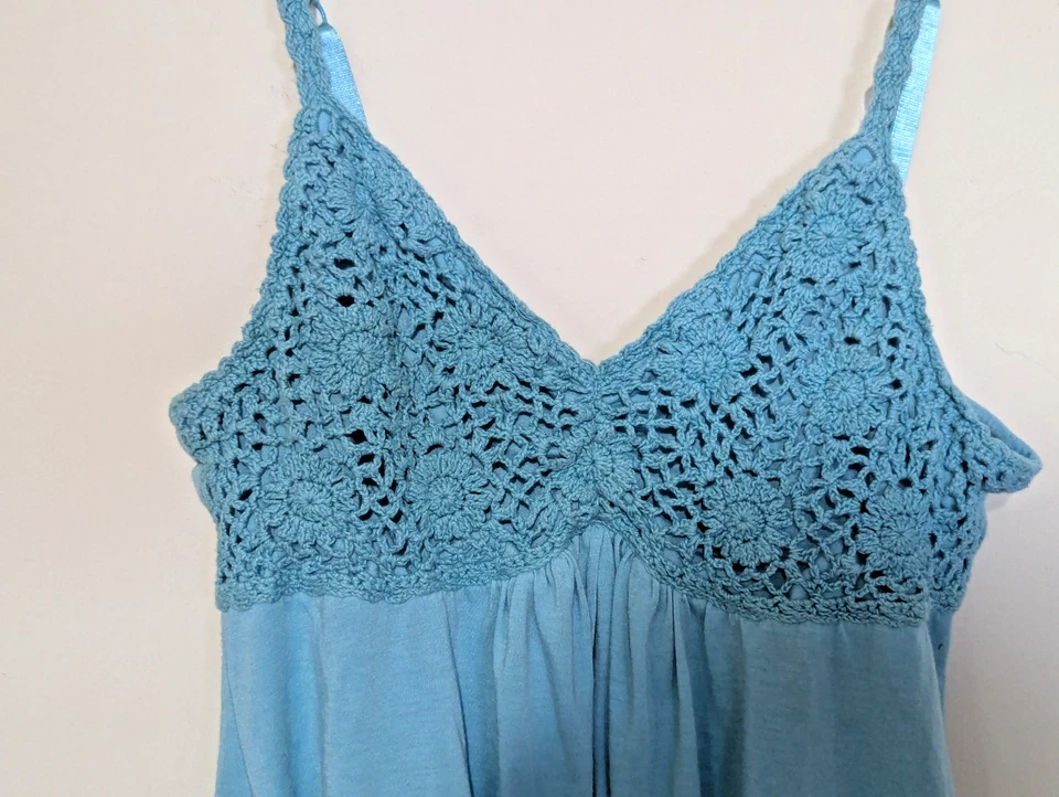 Top Avon Babydoll Cami Talla Pequeña Crochete Corpiño Aqua Y2K Cottage Boho Hippie Foto 2 de 4