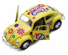 Kinsmart 5" 1967 VW Classic Beetle Peace Decals Diecast 1:32 Volkswagen Yellow