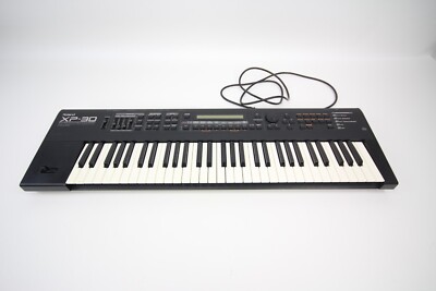 Roland XP-30 シンセサイザー 61鍵 Roland XP-30 61-Key Keyboard Synthesizer Black keyboard Music