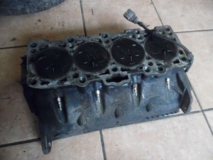 Audi Skoda Seat VW 1,9 2,0 TDI Zylinderkopf 038103373R