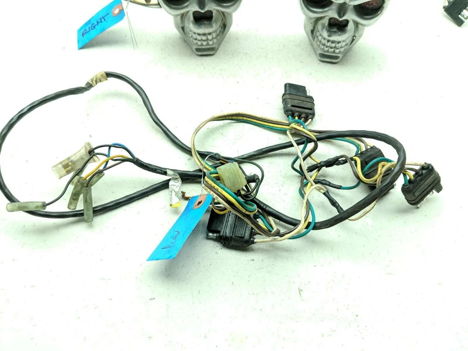 00-09 Yamaha V Star 1100 XVS1100 Skull Indicator Flasher Lights W/ Sub Harness - Image 2 of 4