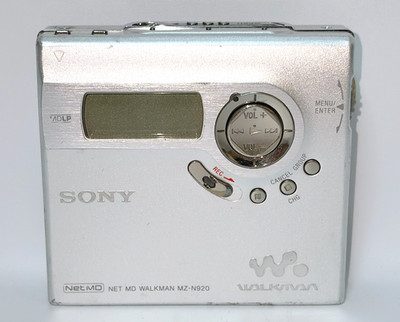 Sony MD Walkman MZ-N920 Silver Minidisc Player TESTED See notes Good Sound