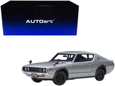 Nissan Skyline 2000GT-R KPGC110 RHD Silver Metallic 1/18 Model Car Autoart