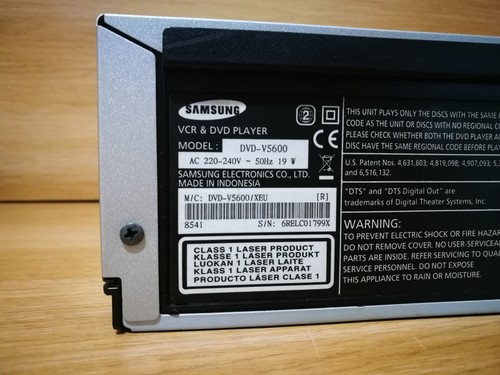 Samsung DVD-V5600 vcr dvd Player Combo Silver Genuine Tested Working - Picture 11 of 11