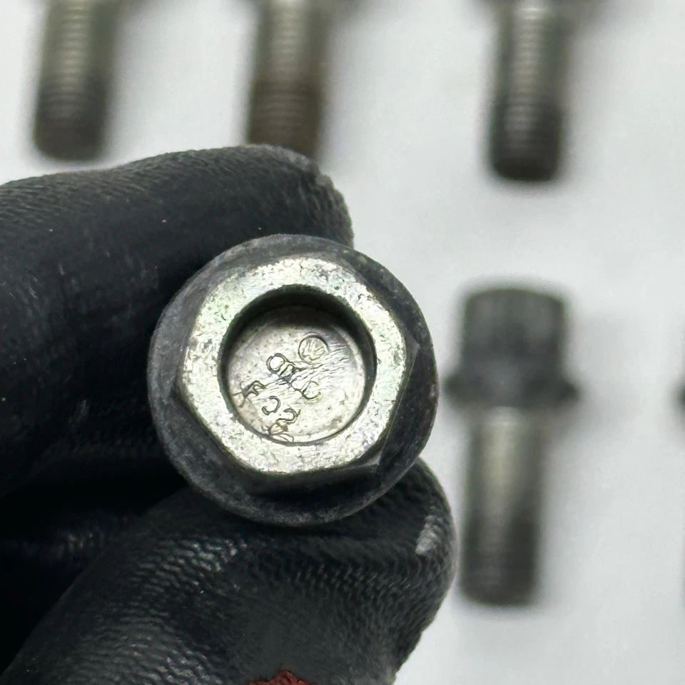 2012 - 2018 AUDI A7 S7 A6 S6 A4 S4 CONJUNTO DE 10 PARAFUSOS DE PORCA DE RODA FABRICANTE DE EQUIPAMENTO ORIGINAL - Imagem 4 de 4