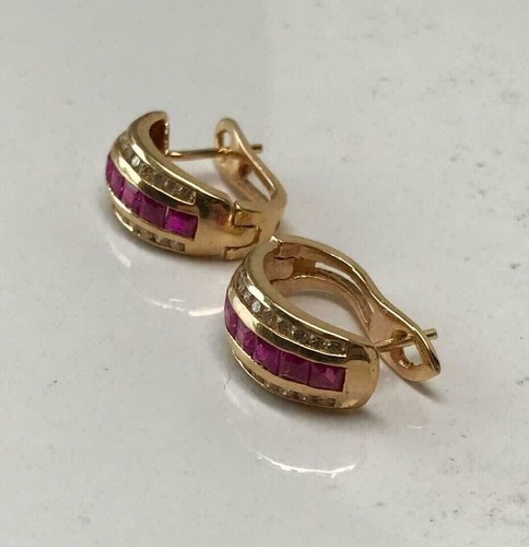 2 Ct Princess Cut Created Red Ruby Hoop Women's Earrings 14k Yellow Gold Plated - Picture 3 of 3