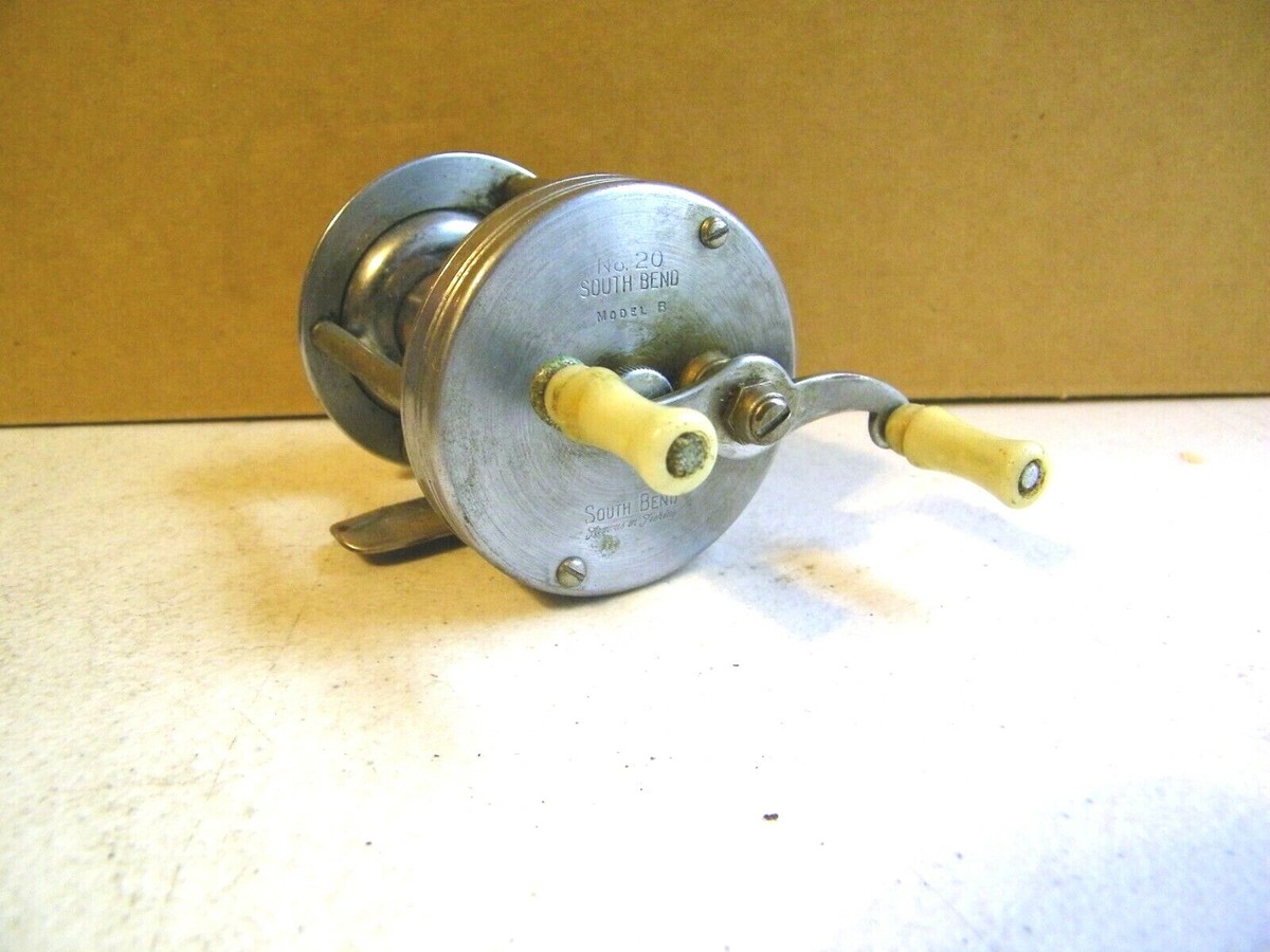 Vintage South Bend Automatic No. 1180, Model A Fly Reel ( WORKING COND