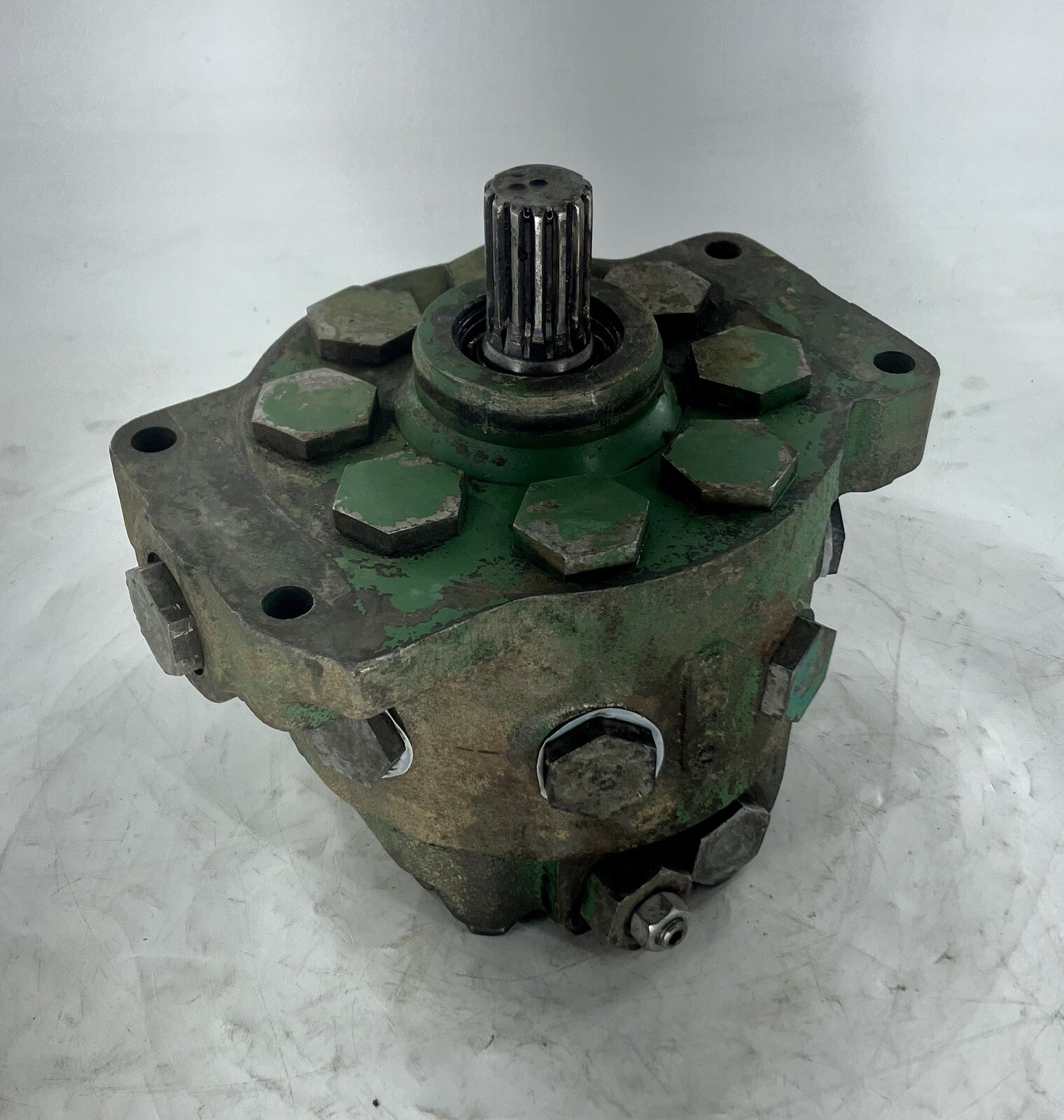 Genuine JOHN DEERE HYDRAULIC PUMP R32442R Fits 4020 Model Tractor eBay