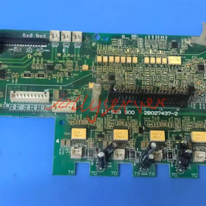 1PCS Gebraucht Hitachi Wechselrichter Drive Platine 2B027437-2