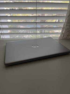 HP 15-ef2xxx (AMD Ryzen 3 5300U With Radeon Graphics) Laptop