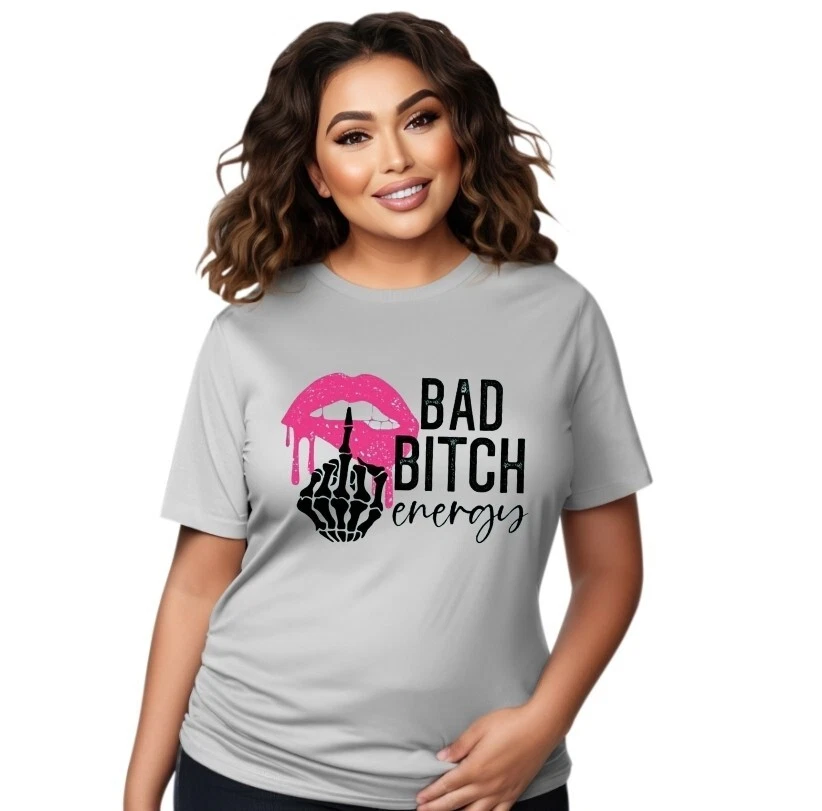 Camiseta unisex Bad Bitch Energy gris Foto 2 de 2