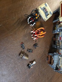 LEGO Star Wars: Rathtar Escape (75180) Incomplete