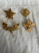 Lot Of 4 Vintage Boy Scouts BSA Pins Gold tone 