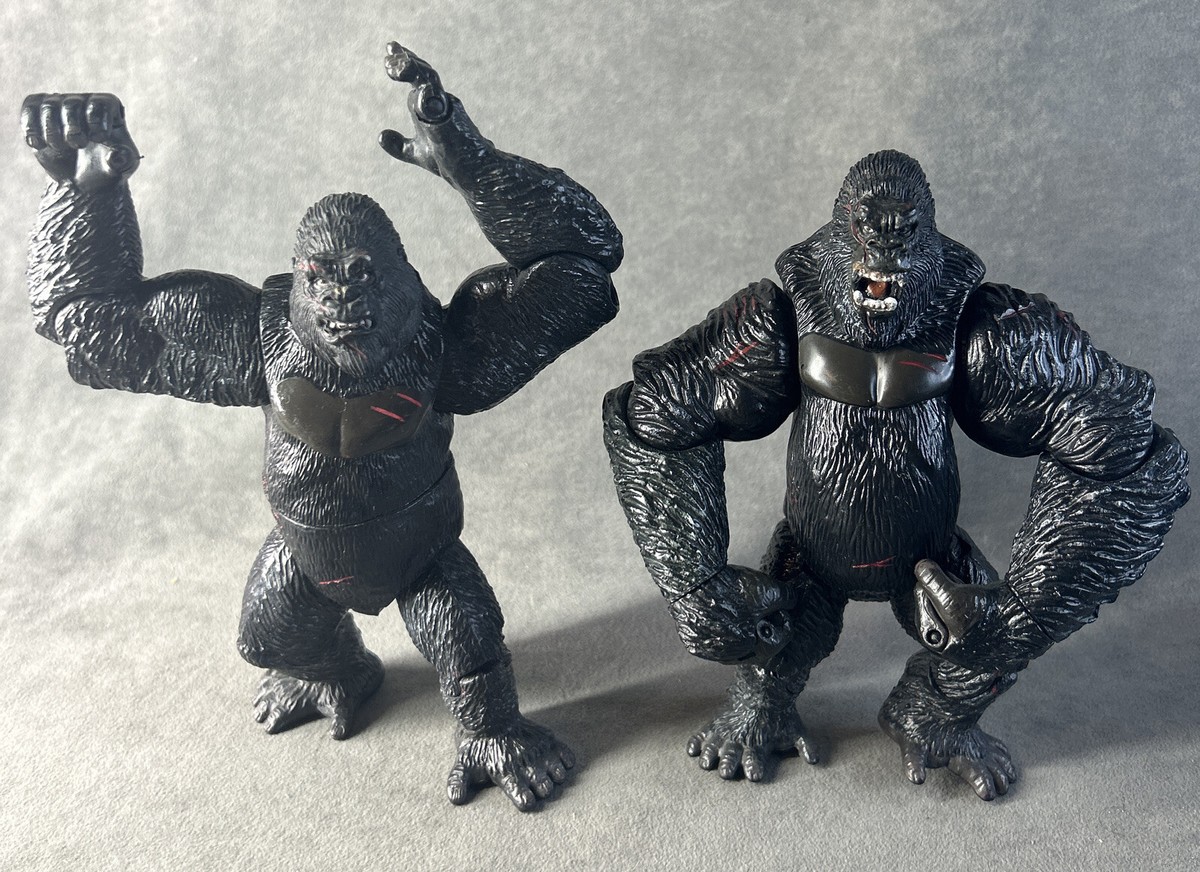 2005 Playmates Battle Damaged King Kong 8th Wonder of the World 7