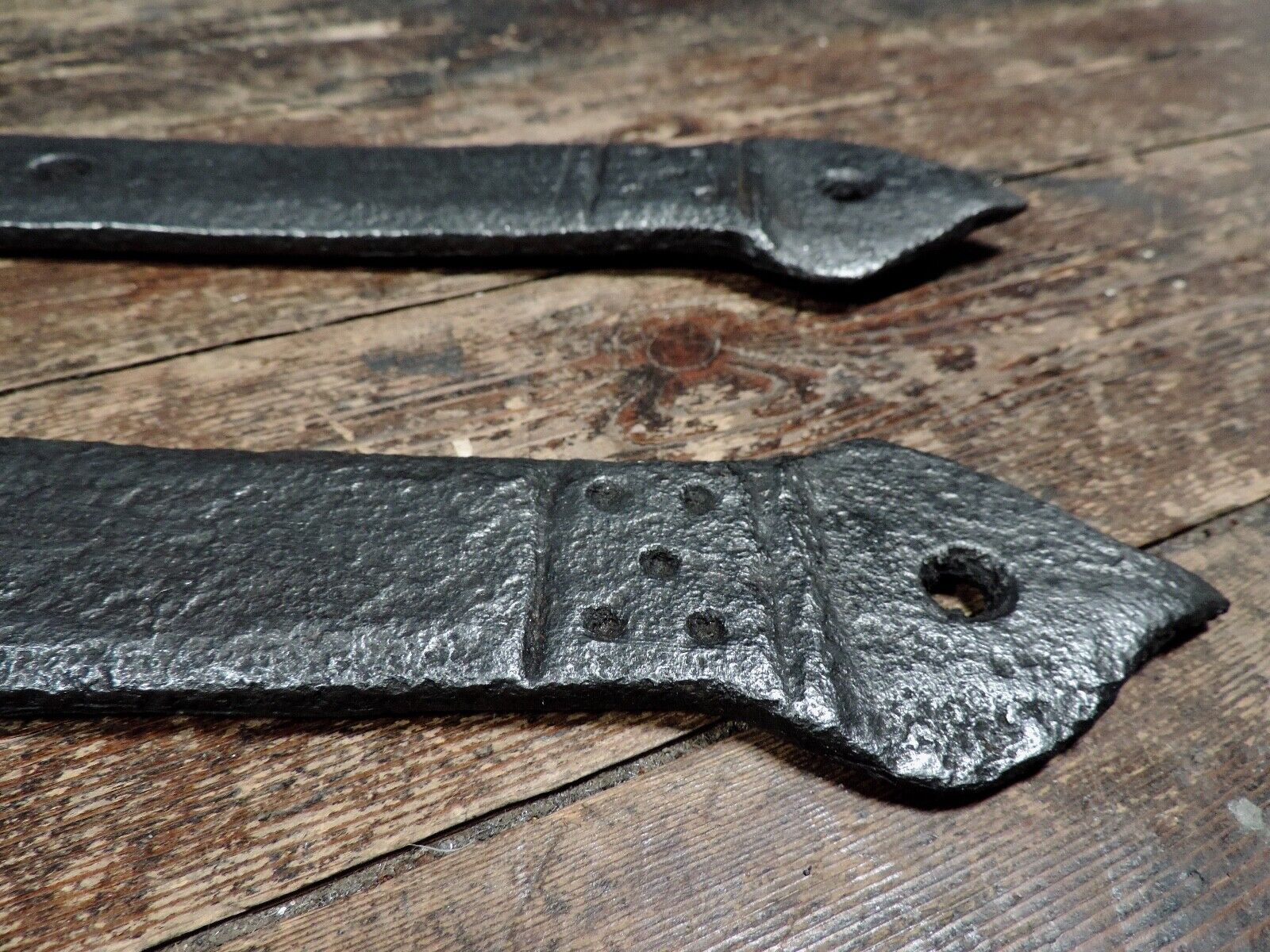 Large 18th Century Georgian Wrought Iron Strap Hinges From Ledged Door (R20)