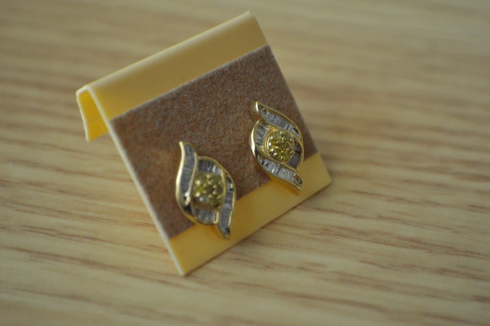 0.33ct Natural Yellow / White Diamond Earrings 14K Yellow Gold over Fine Silver - Image 3 of 4