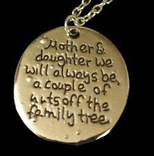NWT, Silver Tone Chain Necklace With A Mother Daughter Saying On A Pendant
