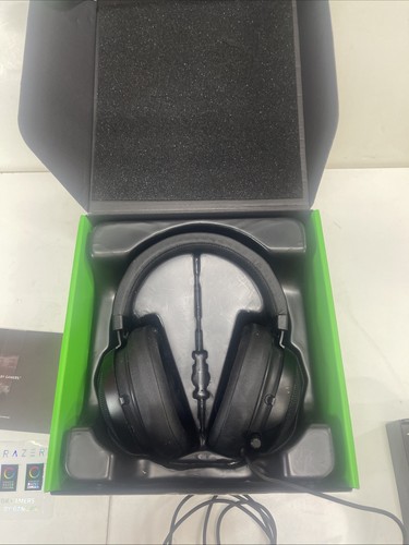 Razer - Kraken Pro V2 Wired Stereo Gaming Headset Black RZ04-02050400-R3U1