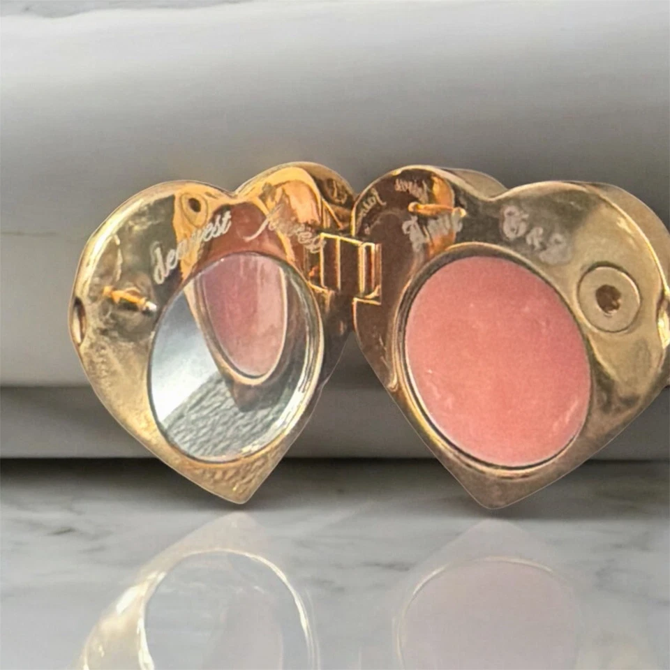 Juicy Couture Pave Pink Lip Gloss Ring (Ring Marked Size 7 - but small size 6?) - Image 2 of 4