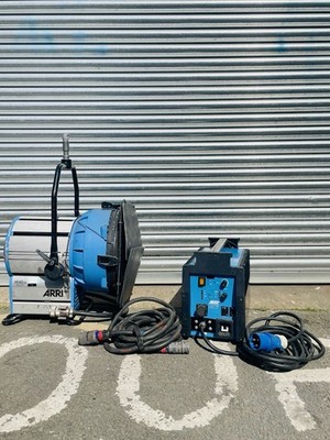 ARRI M Series M40 HMI Leuchte Mit Arri DMX Vorschaltgerät Und Anschlusskabel