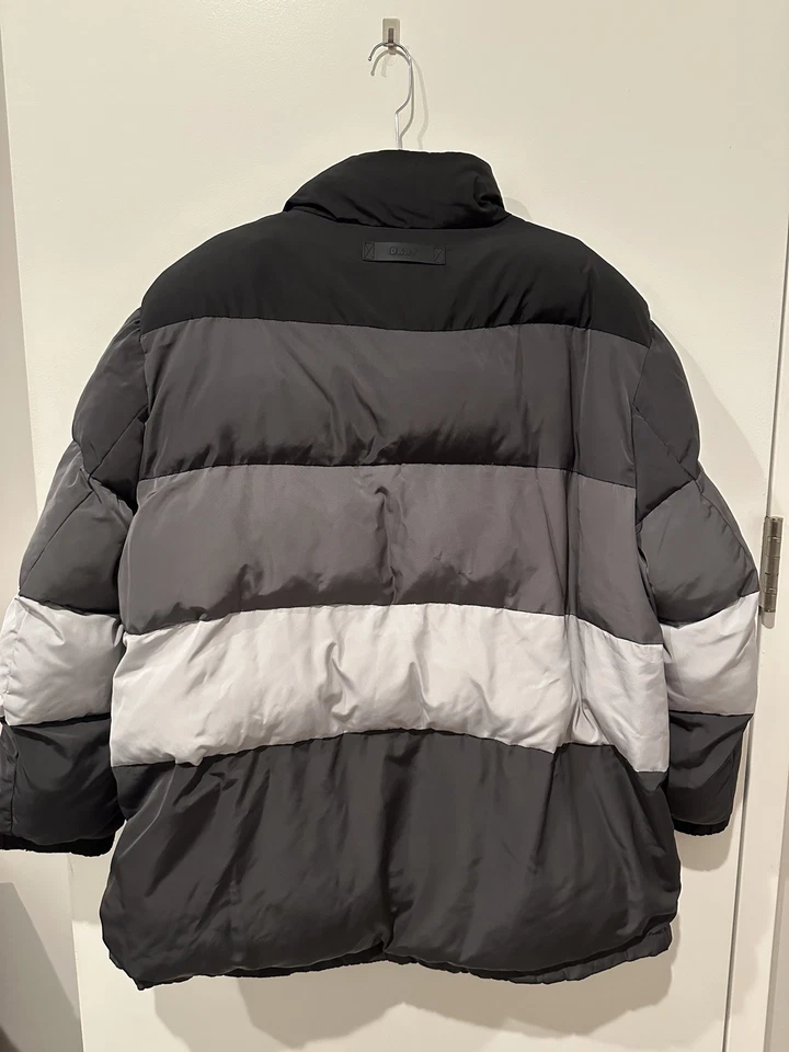 Chaqueta acolchada acolchada DKNY 2XL para hombre Foto 2 de 4