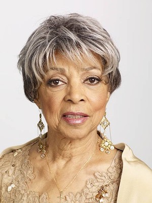 Actor Ruby Dee poses at the 14th Annual Screen Actors Guild Awards- Old Photo
