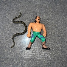 WWF Hasbro JAKE THE SNAKE ROBERTS figure with SNAKE Accessory 1990 complete