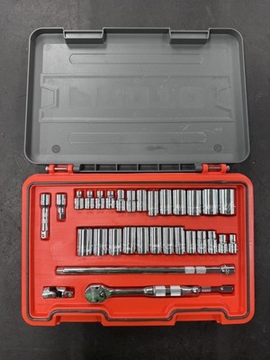 PROTO J52332AS SOCKET SET 3/8'' DRIVE 32PCS 1/4''-7/8''/8MM-20MM (PD4052492)