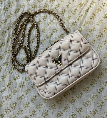 Guess Minibag Goldfarbene Gliederkette Clutch