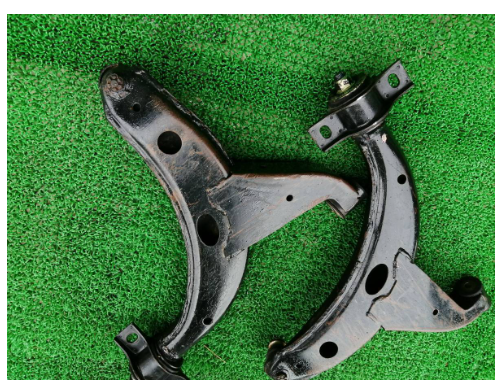 Subaru Sambar KS4 KS3 lower arm left and right - Picture 6 of 6