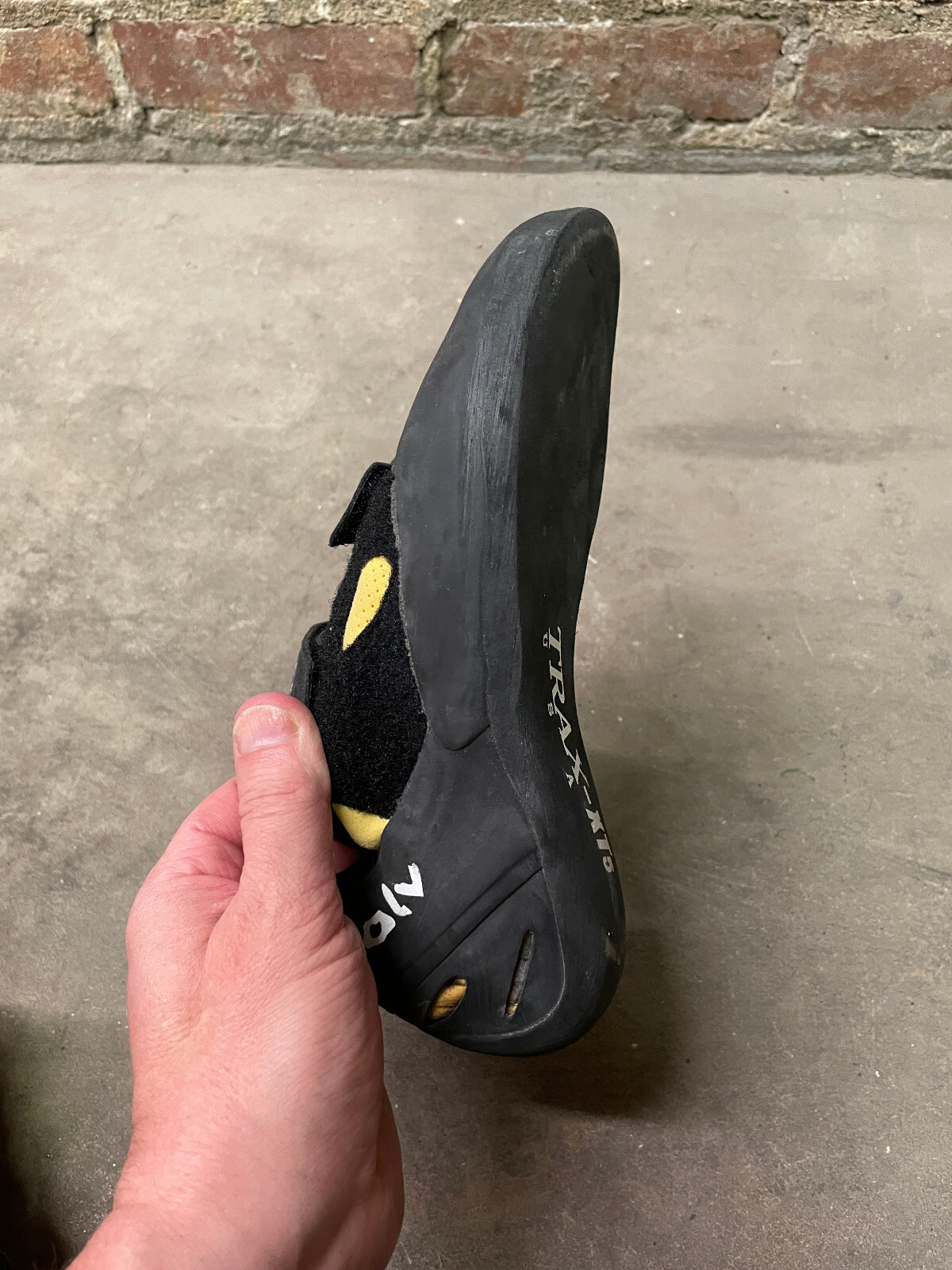 Evolv Climbing Shoes Trax XT5 eBay