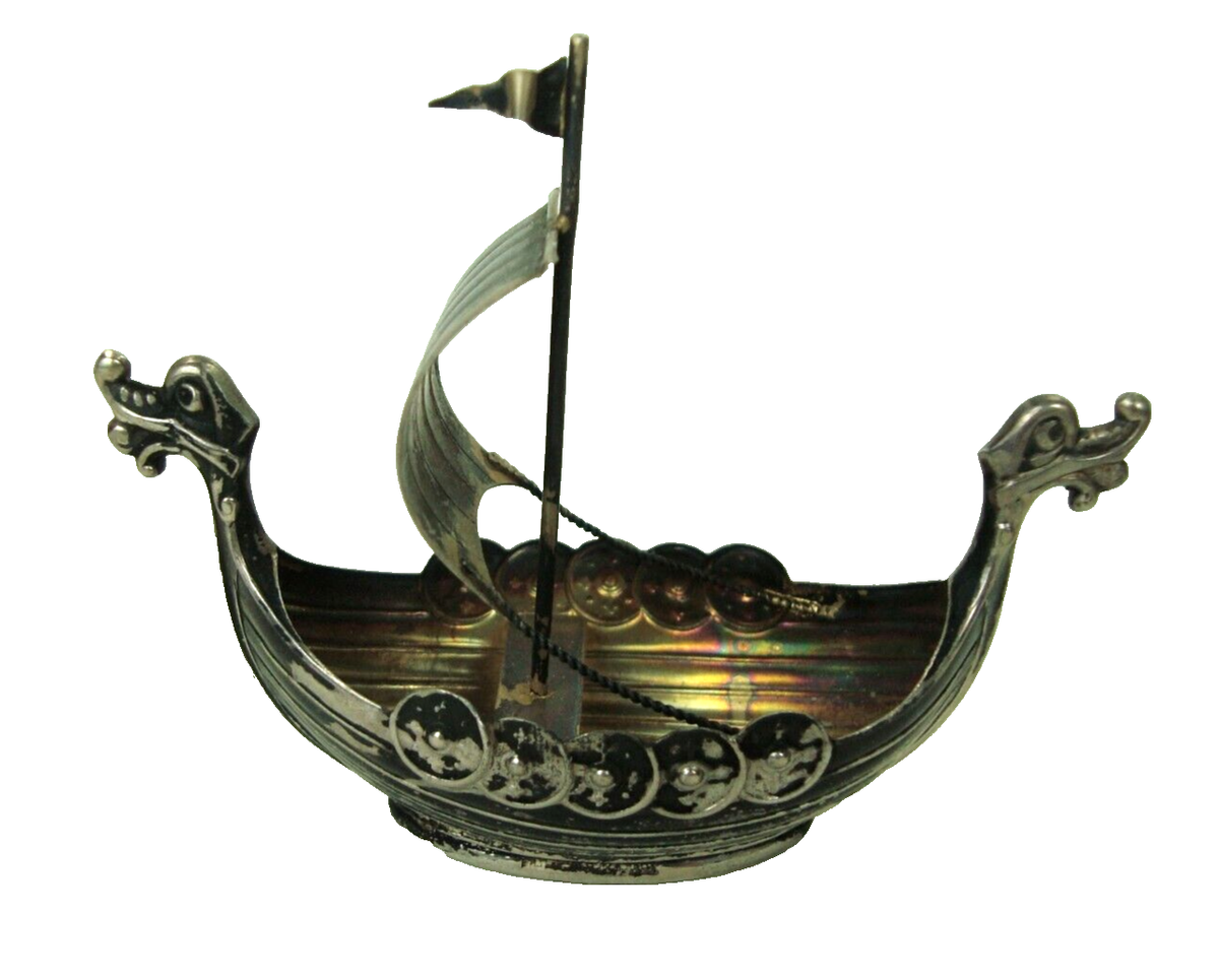 RARE VINTAGE 830s SILVER NORGE VIKING SAIL BOAT SHIP MODEL SALT