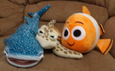 LARGE Disney pixar Finding Nemo Dory Sea Turtle DESTINY WHALE SHARK Plush LOT 3
