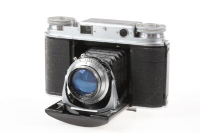 VOIGTLÄNDER Vito III mit Ultron 50mm f/2,0 - SNr: 3258722