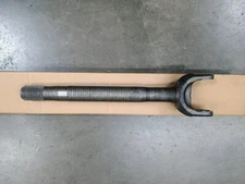 Dana Spicer 660182-5 Front Right Inner Drive Axle Shaft Dana 60 Chevy 4X4