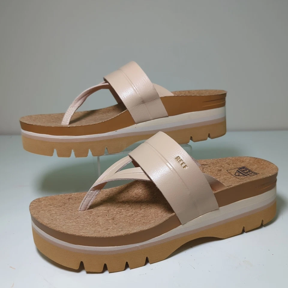 NEW Reef Cushion Lennox Higher Platform Sandals - Seashell Size 10 - Image 2 of 4