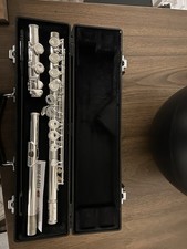 Armstrong AFL201 Closed-Hole Student Flute