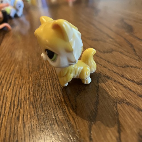 LPS Littlest Pet Shop Primera Generación Gato Amarillo Destaca Lengua RARO - Imagen 2 de 3